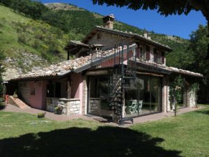 Bed and Breakfast Ai Piedi Del Catria