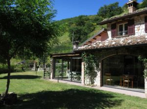 Bed and Breakfast Ai Piedi Del Catria