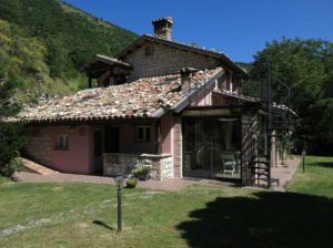 Bed and Breakfast Ai Piedi Del Catria