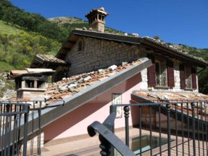 Bed and Breakfast Ai Piedi Del Catria