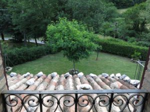 Il Gallo appartamento bed and breakfast Ai Piedi Del Catria