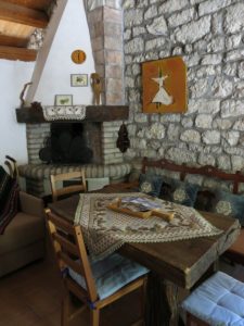 Il Gallo appartamento bed and breakfast Ai Piedi Del Catria